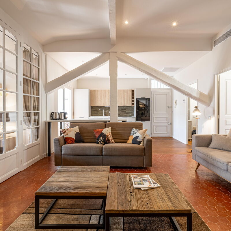 Impasse Florian: Soggiorno