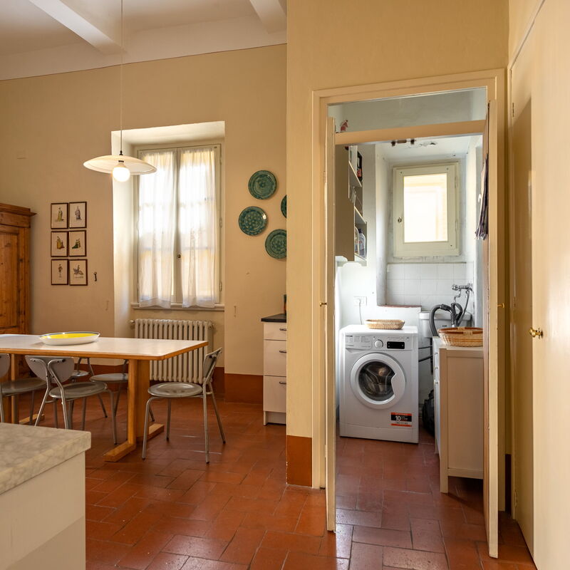 Santa Croce Dante's View: Dining Room, Kitchen