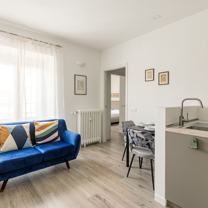 Tadino Ai Giardini Indro Montanelli: Cuisine, Salon