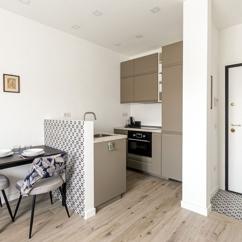 Tadino Ai Giardini Indro Montanelli: Cuisine, Salon