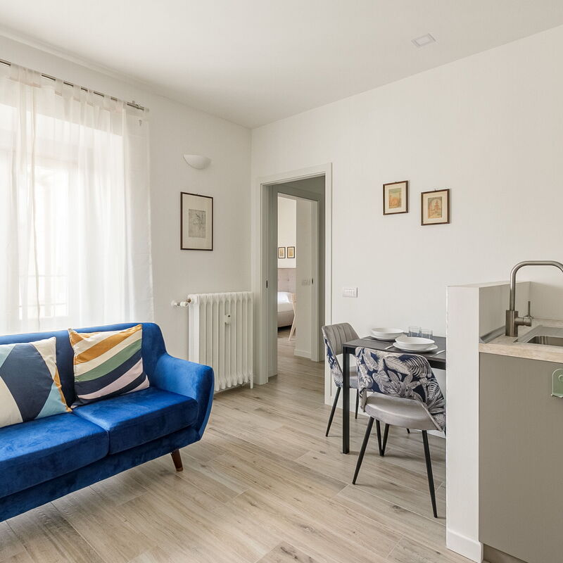 Tadino Ai Giardini Indro Montanelli: Cuisine, Salon