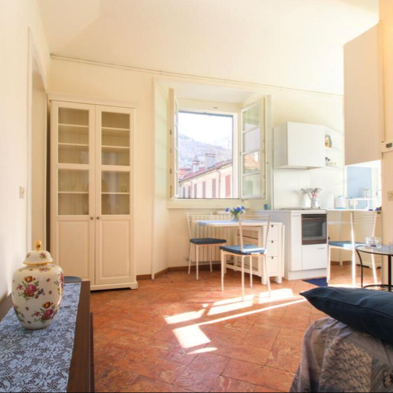 Old City View: Dining Room, Kitchen, Living Room