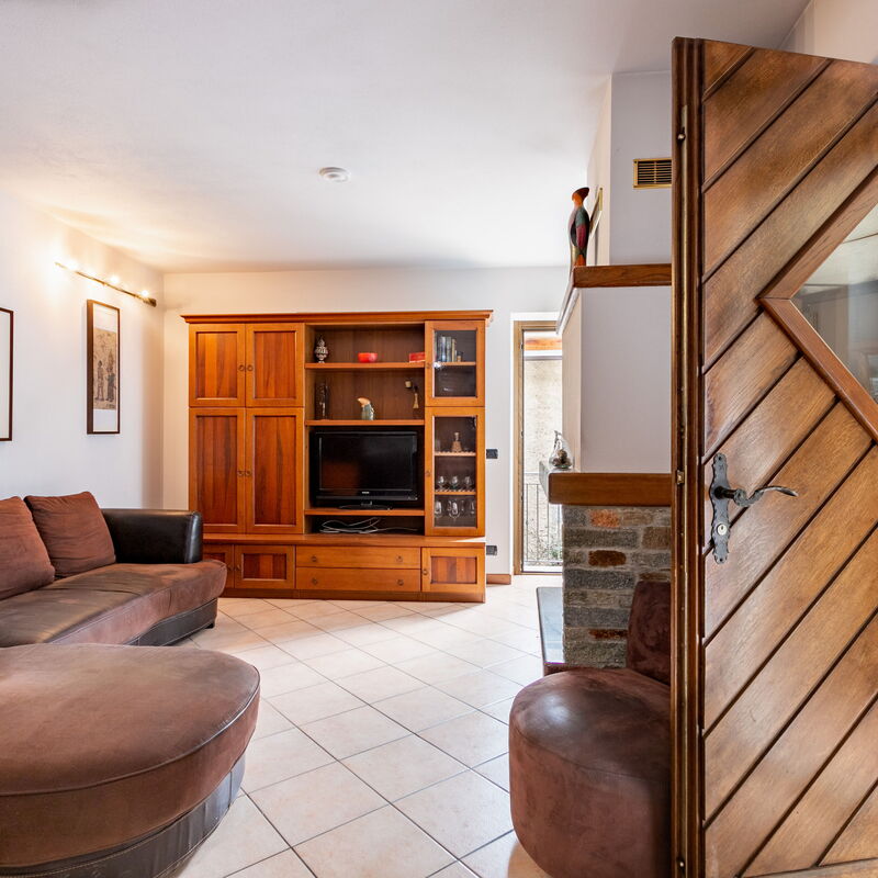 Gelsomino Stone House: Dining Room, Kitchen, Living Room