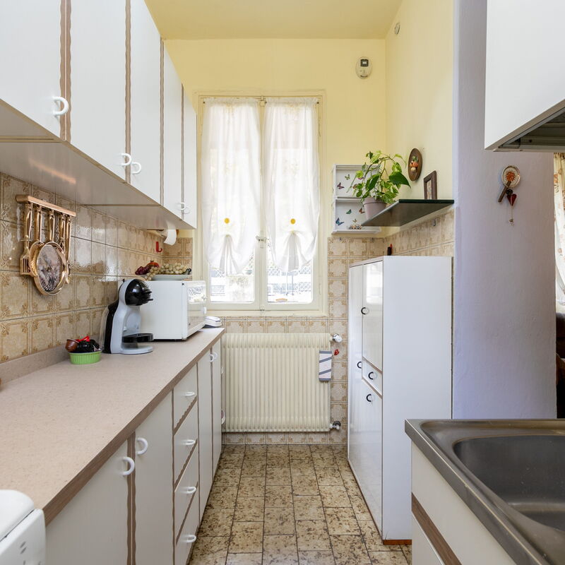 Sweet Honey Home: Kitchen