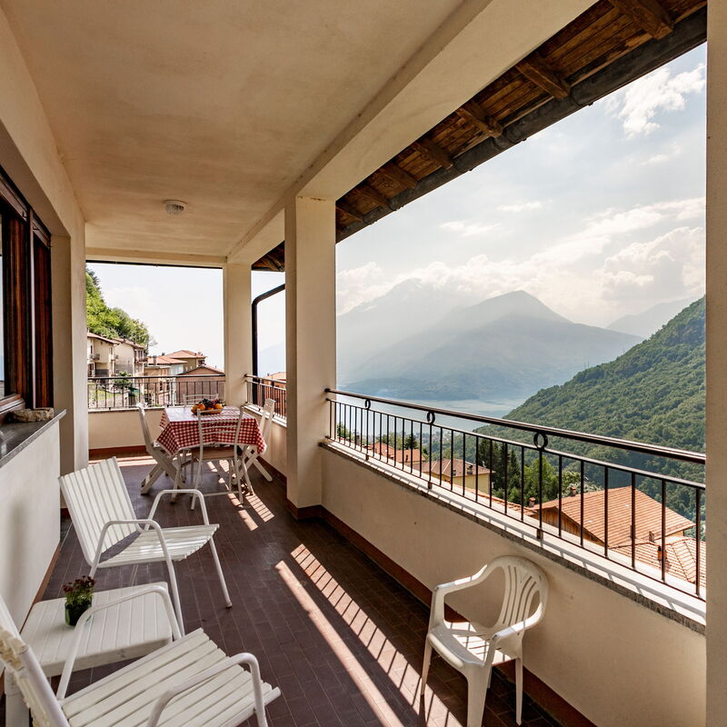 Sciura Elena's Terrace With Lake, Mounts & Valley: Balcony / Terrace / Patio, Scenic View