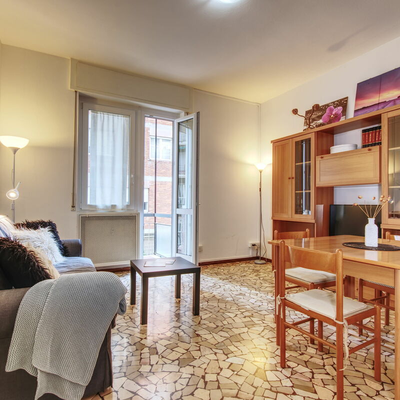 Como Life Apartment: Living Room