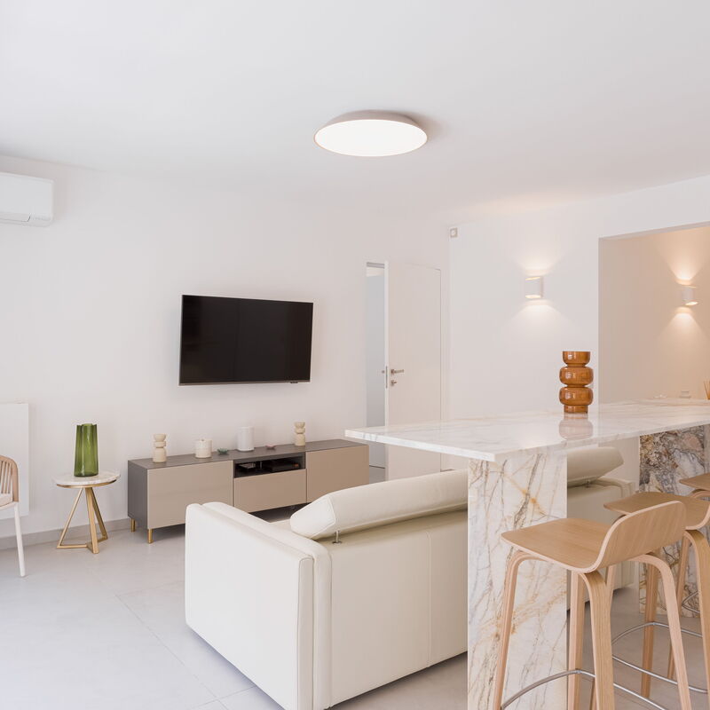 7 Pradignac: Living Room