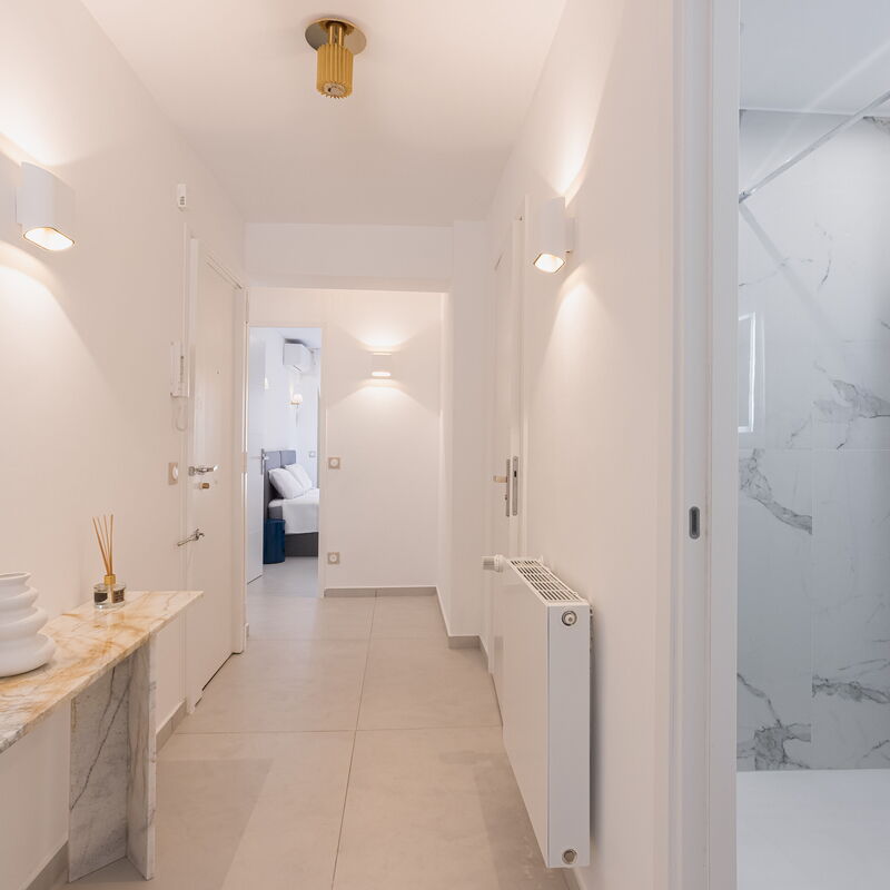 7 Pradignac: Other Room