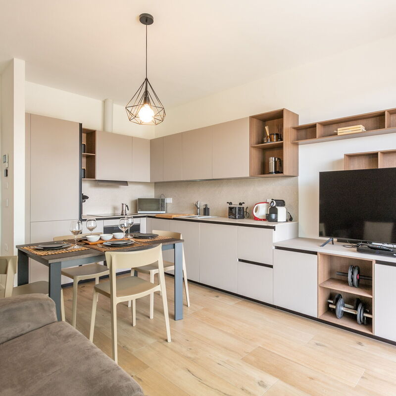 Maggiolina Townlife: Cuisine, Salle à manger, Salon