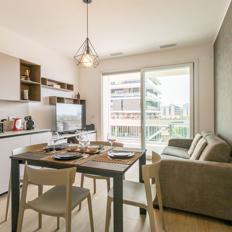 Maggiolina Townlife: Cuisine, Salle à manger, Salon