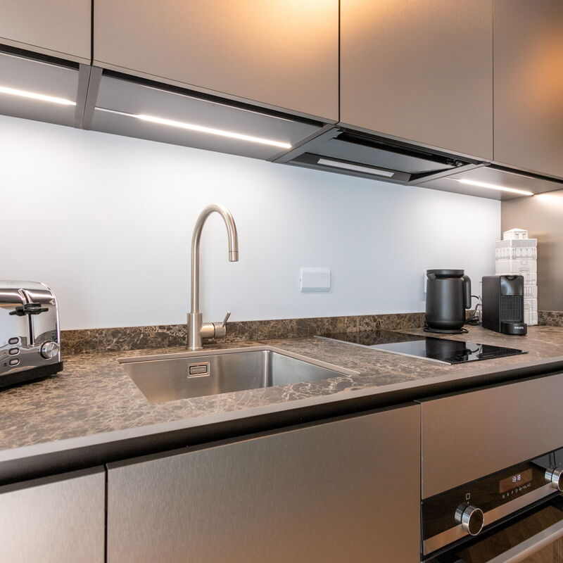 Crocetta Living: Kitchen