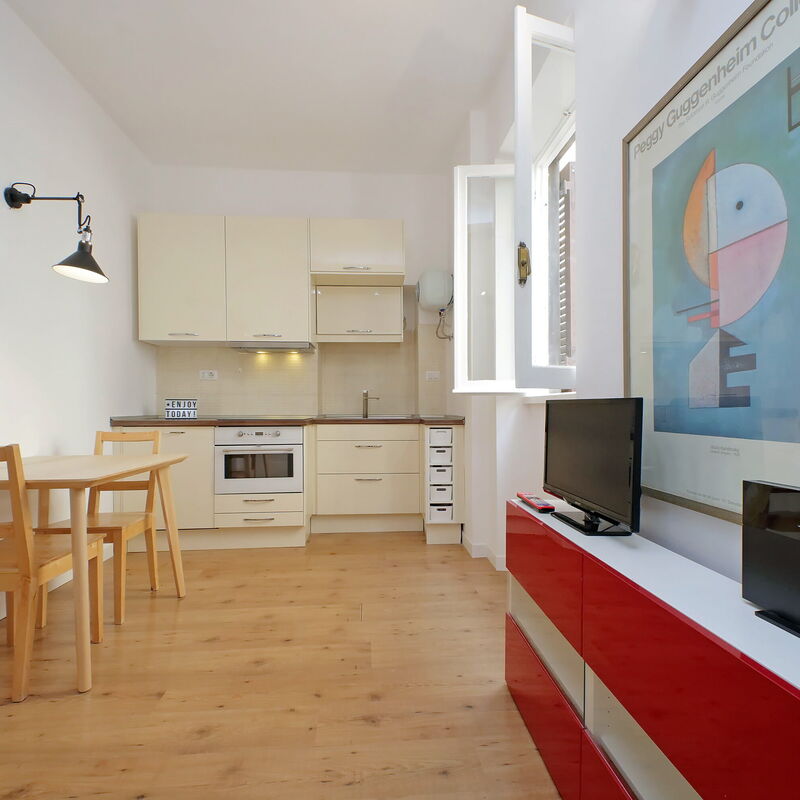 Caprareccia In Monti: Cuisine, Salon