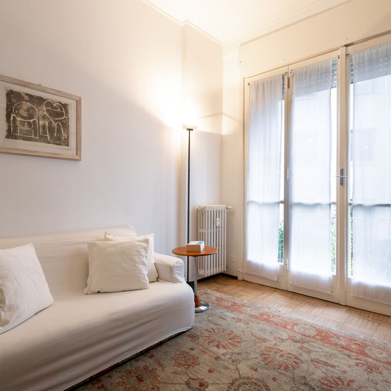 Disciplini Two Bedrooms: Living Room