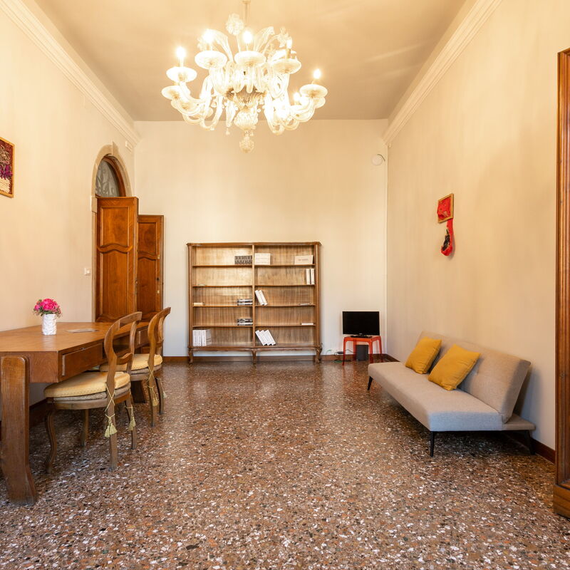 Barbaria De Le Tole: Salon