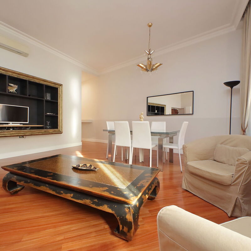 Capocci: Salle à manger