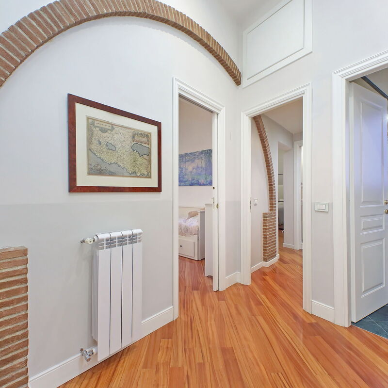 Capocci: chambre à coucher, Salle de bain