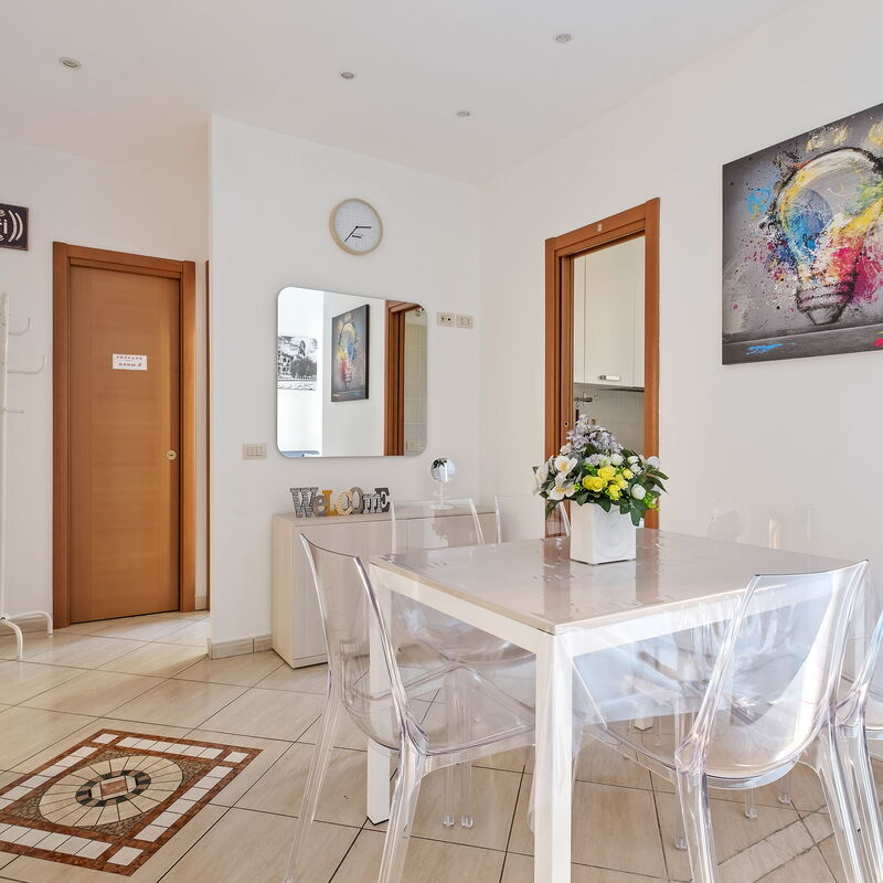 Vivy Vatican House: Living Room