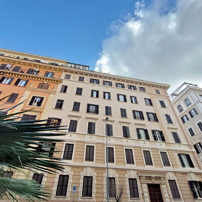 Riccardo Grazioli Lante: Extérieurs, Vues