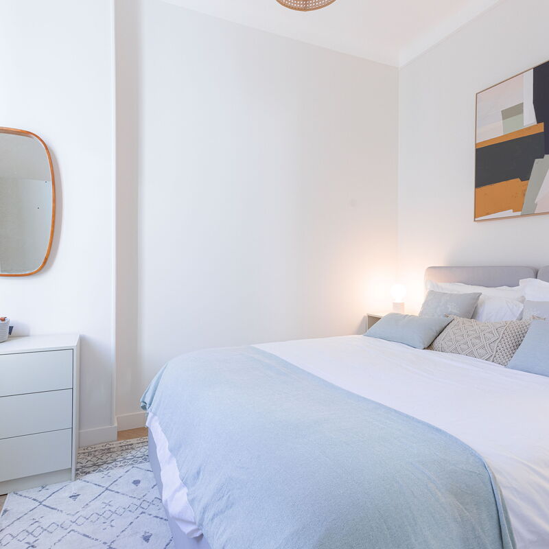 Leandre Sardou: Camera da letto