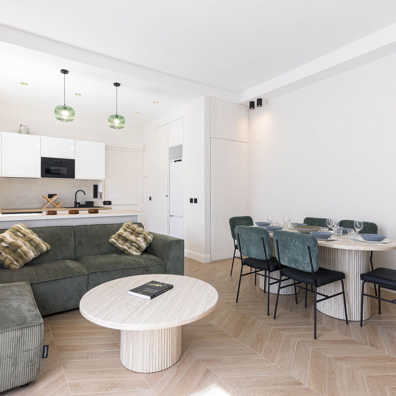 Georges Clémenceau: Salon