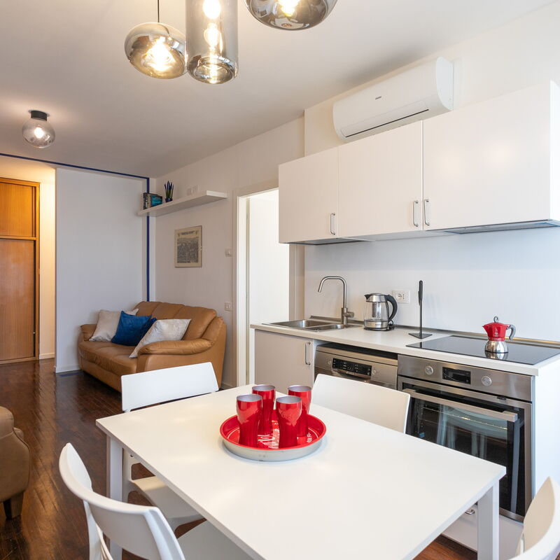 Russoli: Dining Room, Kitchen, Living Room