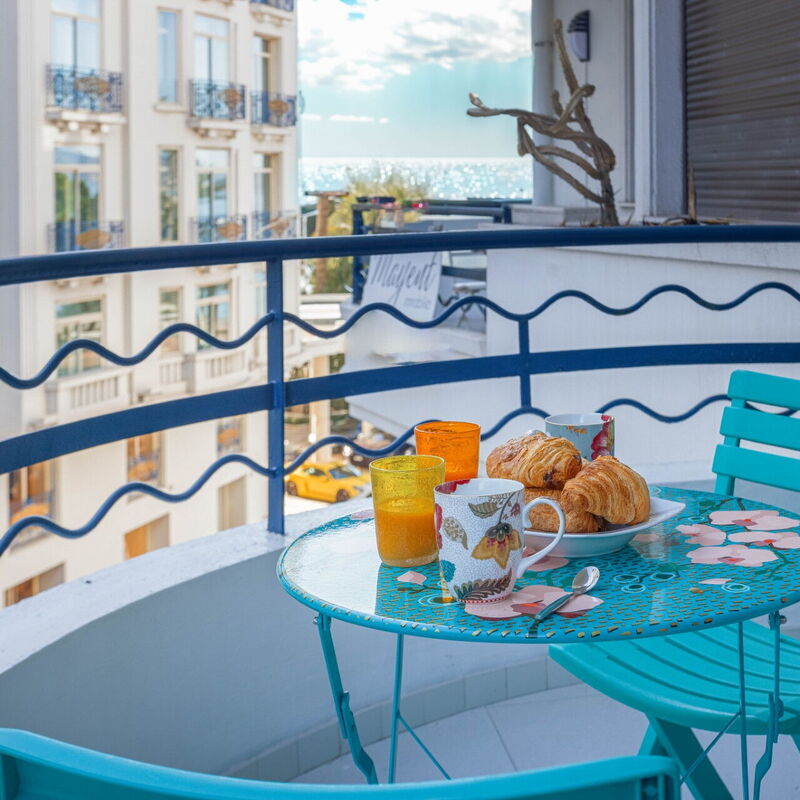 Palais Des Iles 2: Balcon / Terrasse / Patio