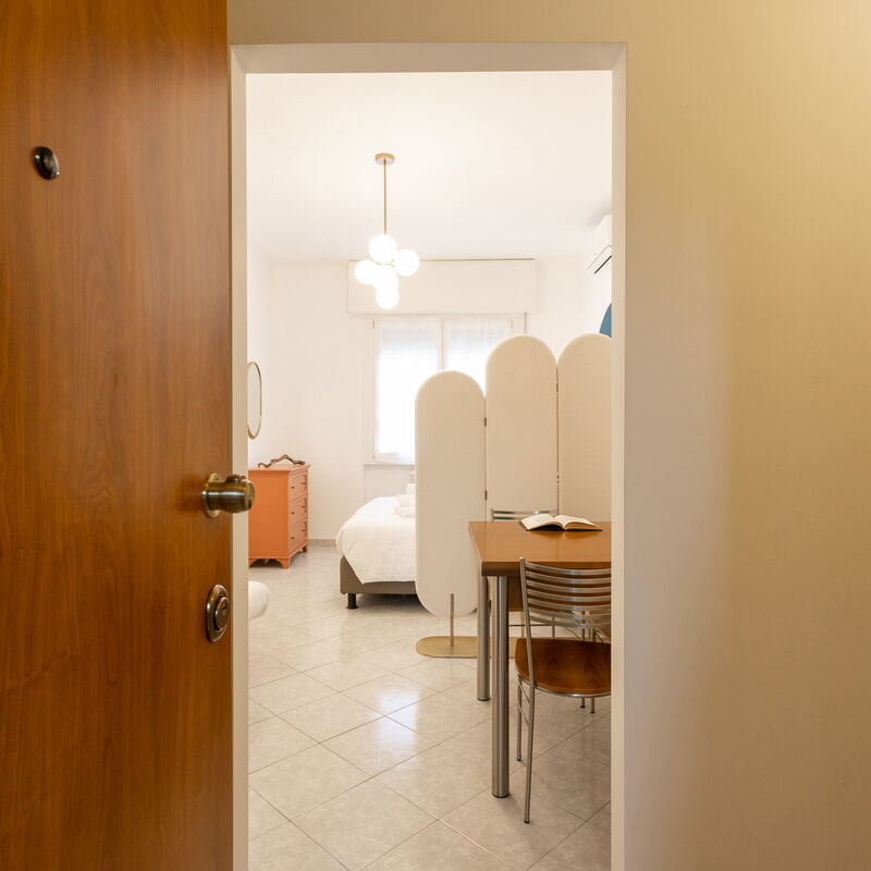 Tolstoj: Living Room