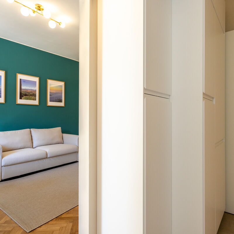 Modern One Bedroom Vignola: Kitchen, Living Room