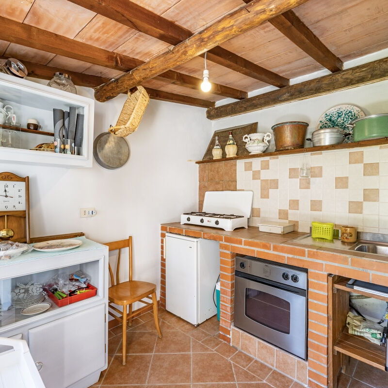 Casa Ortomaggiore: Kitchen