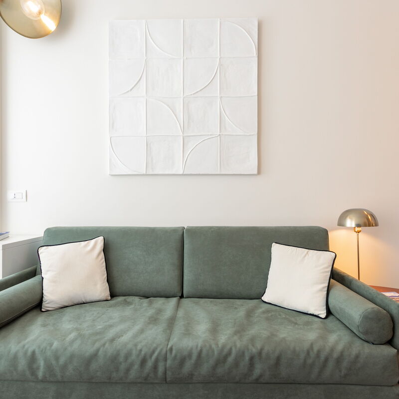 Mazzini: Living Room, Room Detail