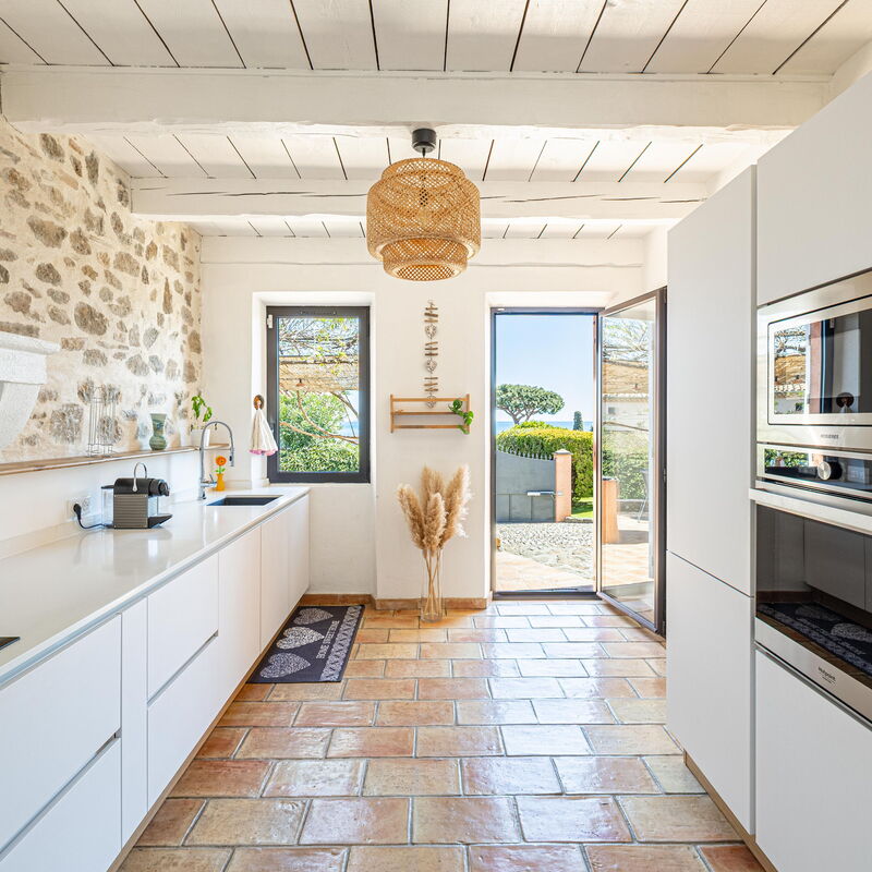Villa Flore: Kitchen