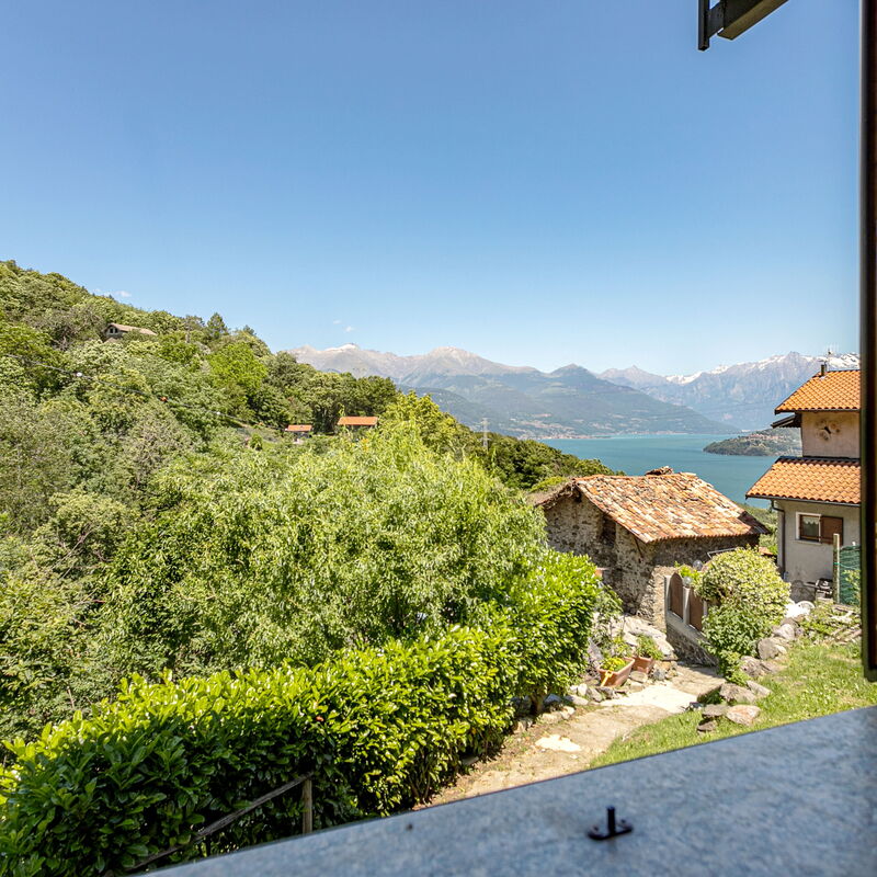 Cremia Suites: Scenic View