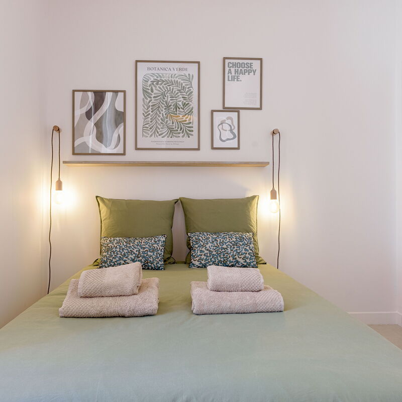 8 Rue Du Marché Forville: chambre à coucher