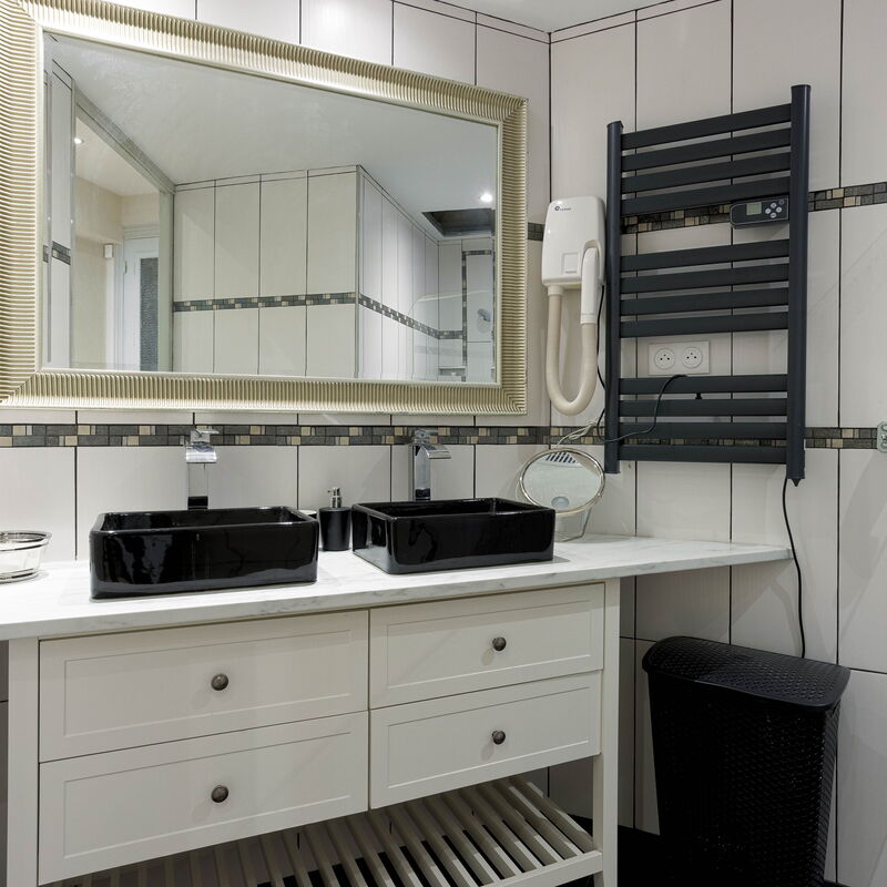 13 Boulevard Carnot: Salle de bain