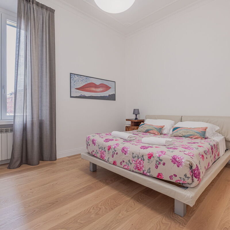 Life Home Vatican: Bedroom