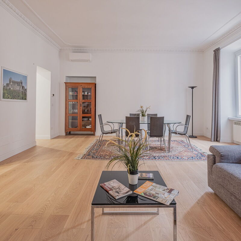 Life Home Vatican: Dining Room, Living Room