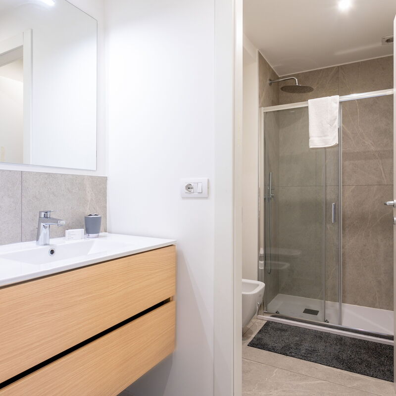 Console Marcello: Bathroom