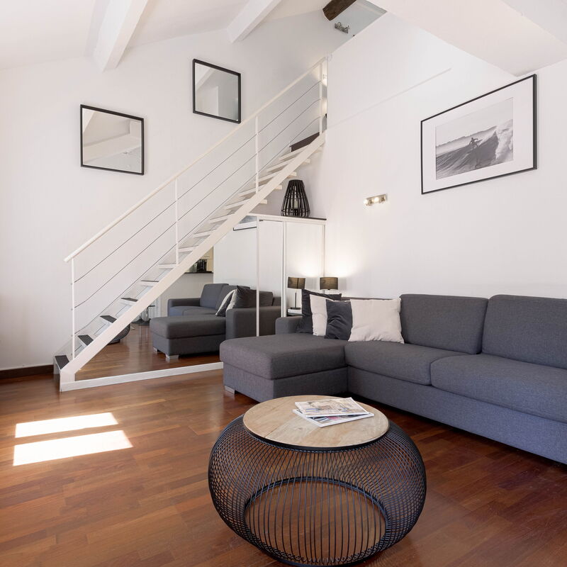 Rue Lafontaine: Salon