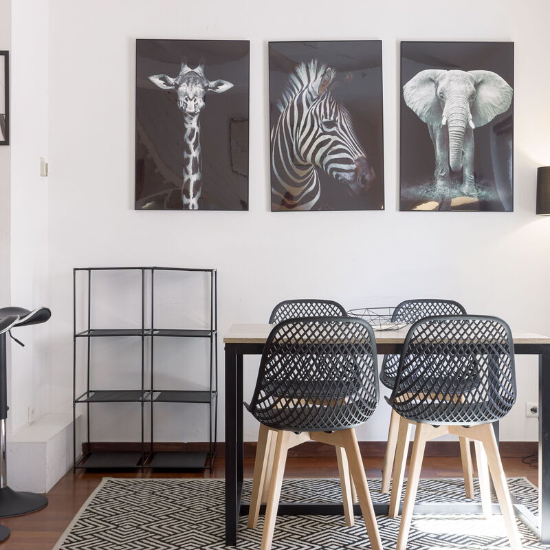 Rue Lafontaine: Salon