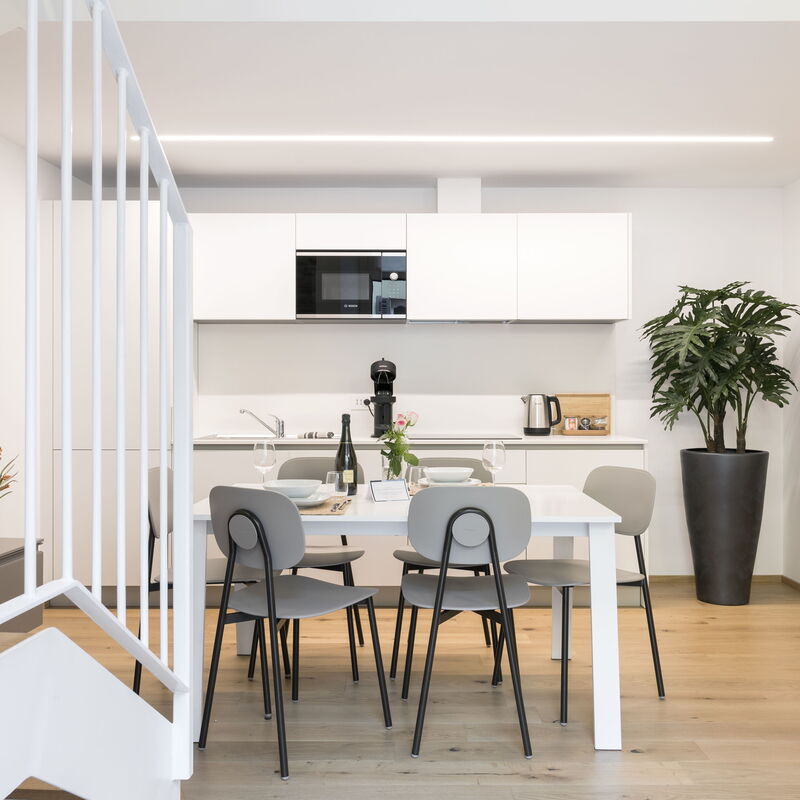 Volta City Suites: Living Room