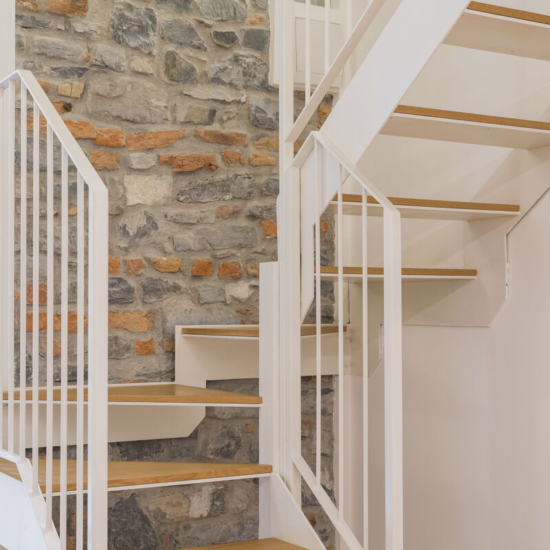 Volta City Suites: Living Room, Room Detail