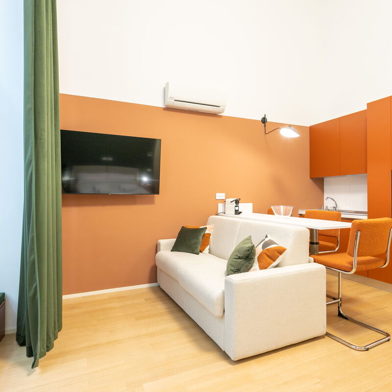 Borromei Suites: Kitchen, Living Room