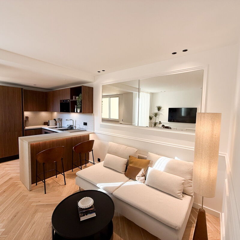 Appartement De Luxe 5 Mins à Pied Du Palais Des Festivals: Salon