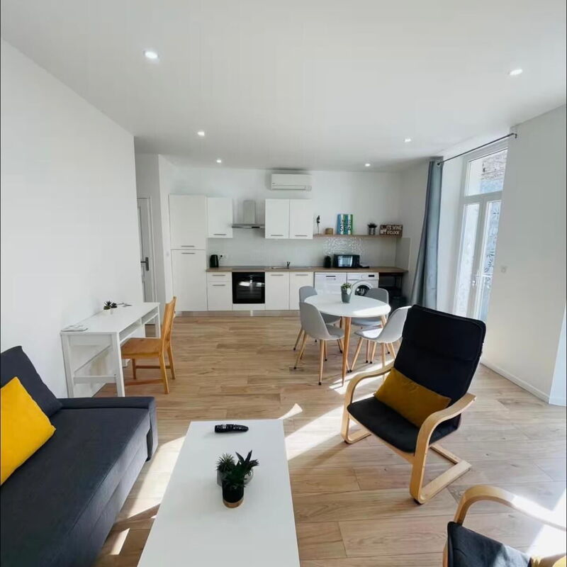 Cocons Apartments: Kitchen, Living Room