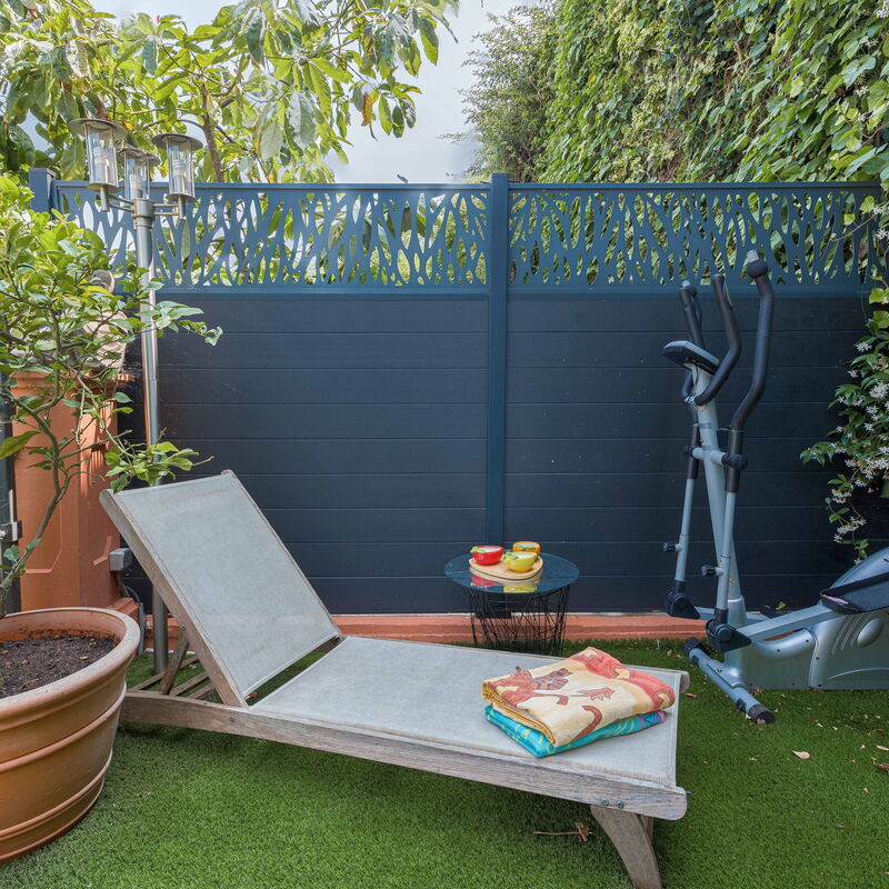 Les Villas De Mandelieu: Balcony / Terrace / Patio