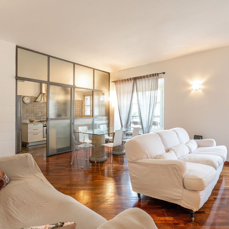 Sabotino Alle Termemilano: Cuisine, Salon