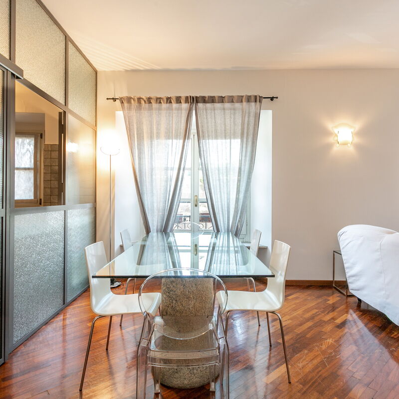 Sabotino Alle Termemilano: Cuisine, Salon