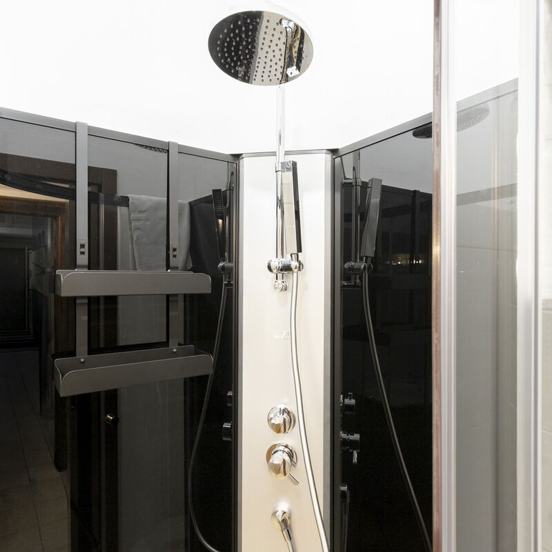 Romolo Bitti [Ca Granda-Zara]: Bathroom