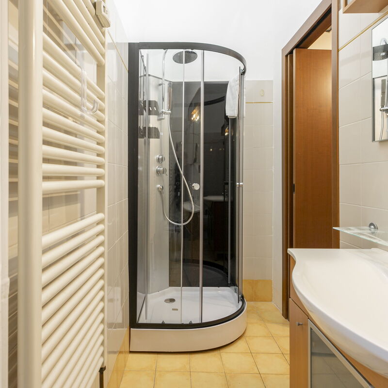 Romolo Bitti [Ca Granda-Zara]: Bathroom