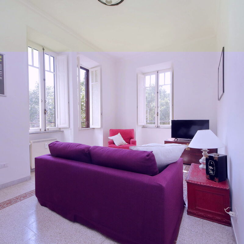 Lovely 2Br Basilica San Giovanni: Soggiorno